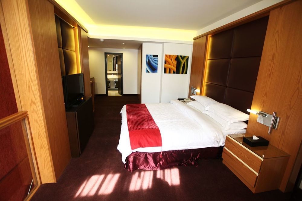 Wh Hotel Beirut Eksteriør billede