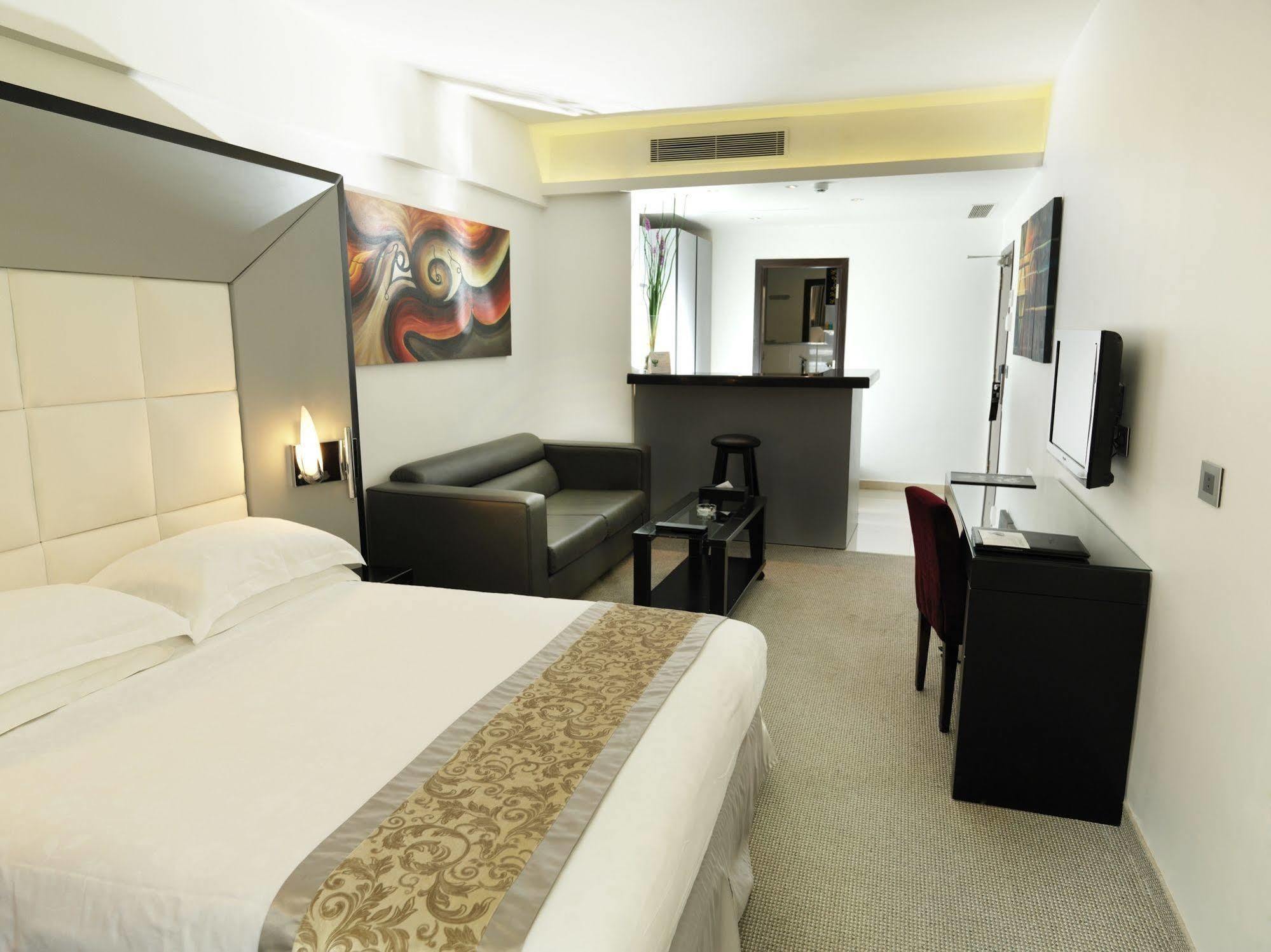 Wh Hotel Beirut Eksteriør billede
